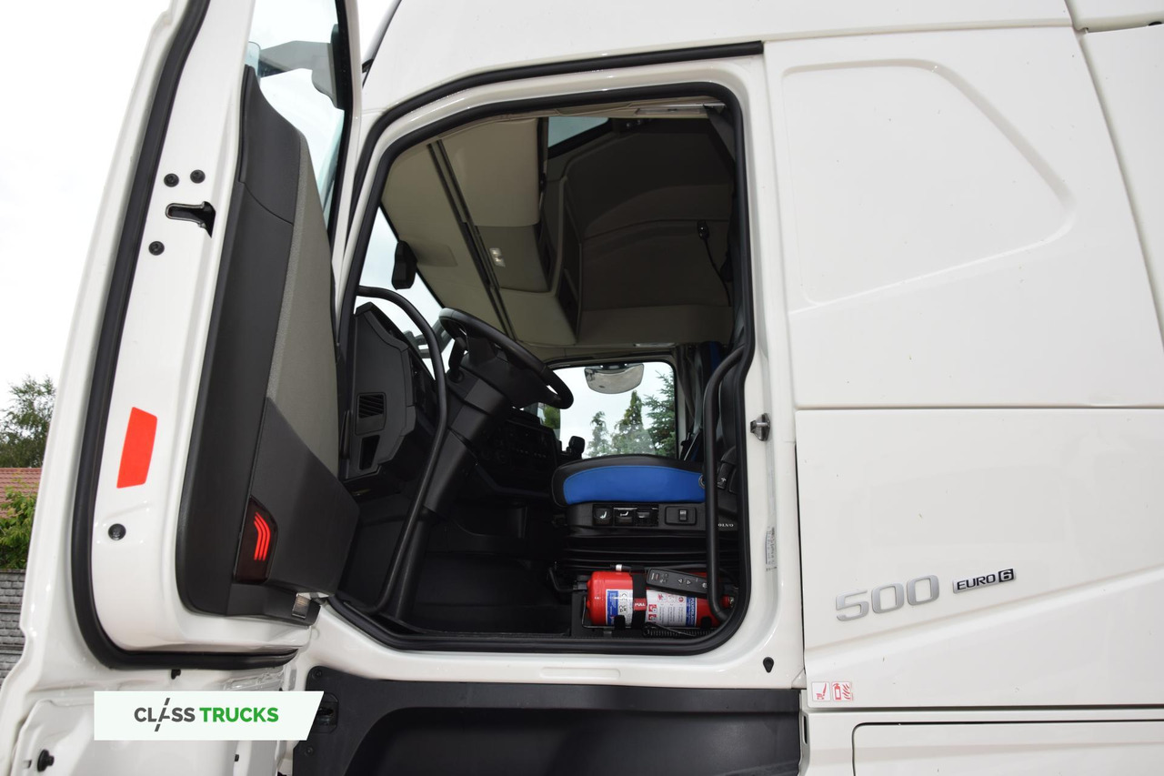 شاحنة جرار Volvo FH 500 Globetrotter XL: صور 8 شاحنة جرار Volvo FH 500 Globetrotter XL: صور 8