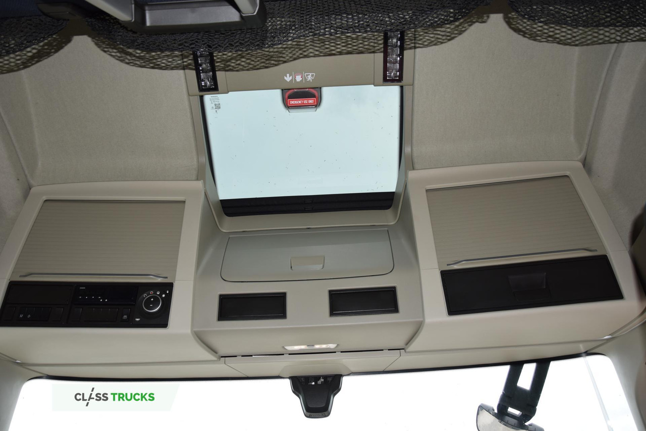 شاحنة جرار Volvo FH 500 Globetrotter XL: صور 13 شاحنة جرار Volvo FH 500 Globetrotter XL: صور 13