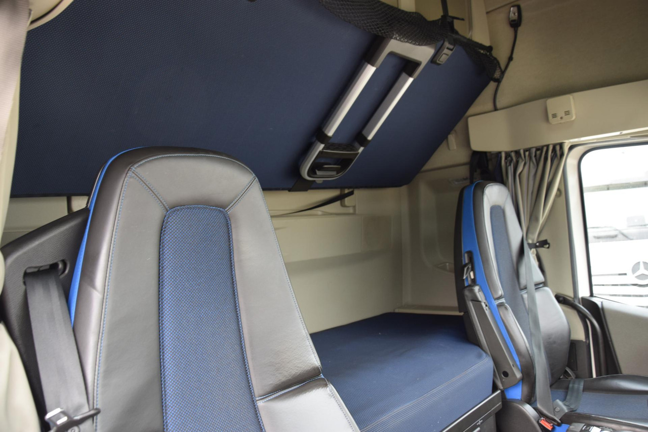 شاحنة جرار Volvo FH 500 Globetrotter XL: صور 14