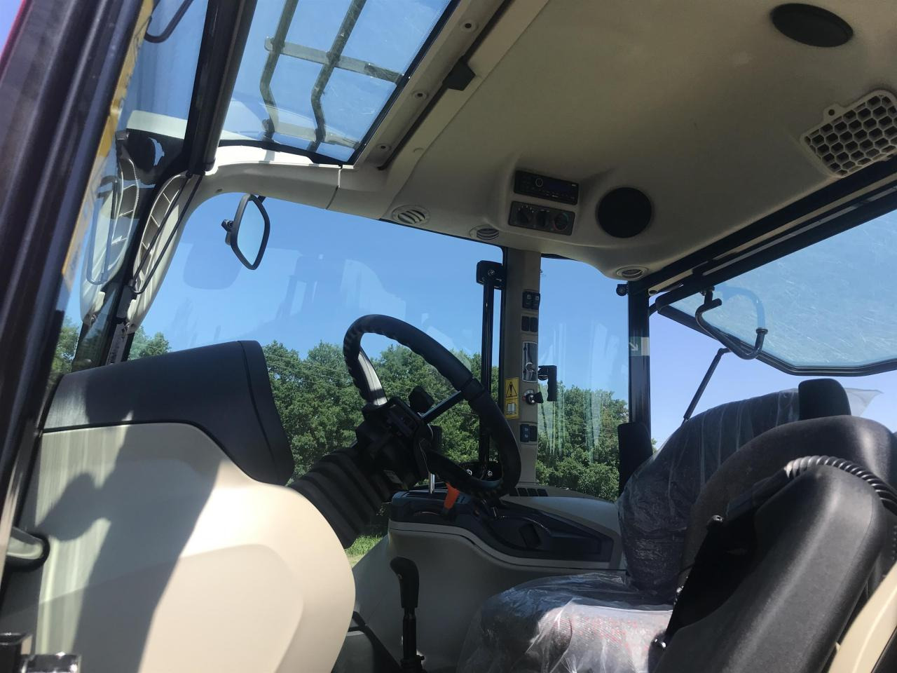 Massey Ferguson MF 4708 M - جرار: صور 3 Massey Ferguson MF 4708 M - جرار: صور 3