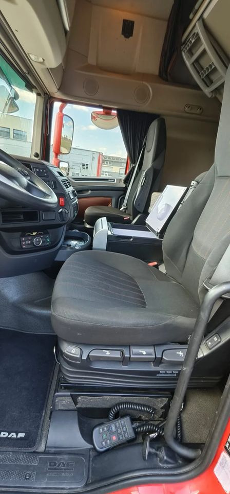 شاحنة جرار DAF XF SUPER SPACE CAB/RETARDER/EURO6/KLIMATYZACJA: صور 10