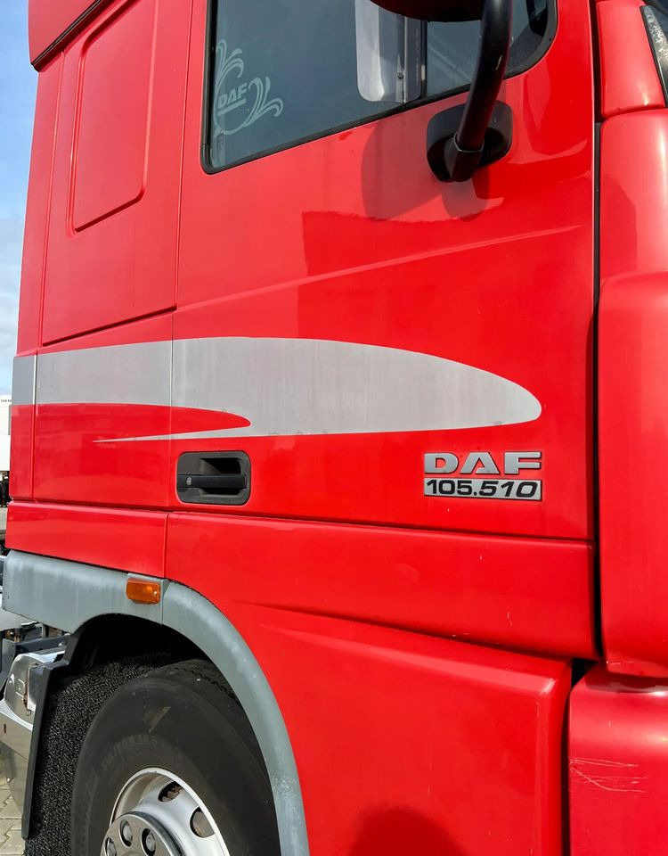 DAF XF105.510 | 6x2 | Pod zabudowę |Os podnoszona i skrętna | Retarder | Webasto | Klimatyzacja - الشاسيه شاحنة: صور 4 DAF XF105.510 | 6x2 | Pod zabudowę |Os podnoszona i skrętna | Retarder | Webasto | Klimatyzacja - الشاسيه شاحنة: صور 4