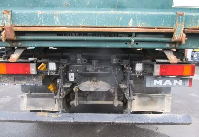 MAN TGS 18.360 4x4 BB – Meiller 3-stronna wywrotka | Euro 5 | 216 tys. km - قلابات: صور 5 MAN TGS 18.360 4x4 BB – Meiller 3-stronna wywrotka | Euro 5 | 216 tys. km - قلابات: صور 5