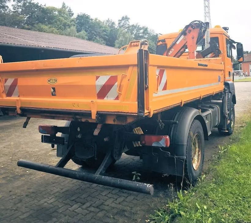 MAN TGS (2012) 18.320 4x4 – Wywrotka trójstronna + Kran Atlas | Komunalny | Euro 5 - قلابات: صور 2 MAN TGS (2012) 18.320 4x4 – Wywrotka trójstronna + Kran Atlas | Komunalny | Euro 5 - قلابات: صور 2