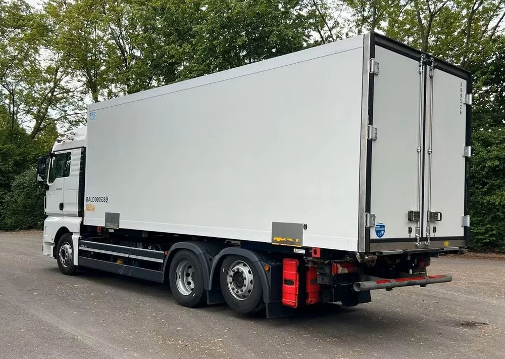 MAN TGX 26.470 – Chłodnia z agregatem Thermo King / Retarder / Navi / Euro 6 /6x2 - مبردة شاحنة: صور 3 MAN TGX 26.470 – Chłodnia z agregatem Thermo King / Retarder / Navi / Euro 6 /6x2 - مبردة شاحنة: صور 3