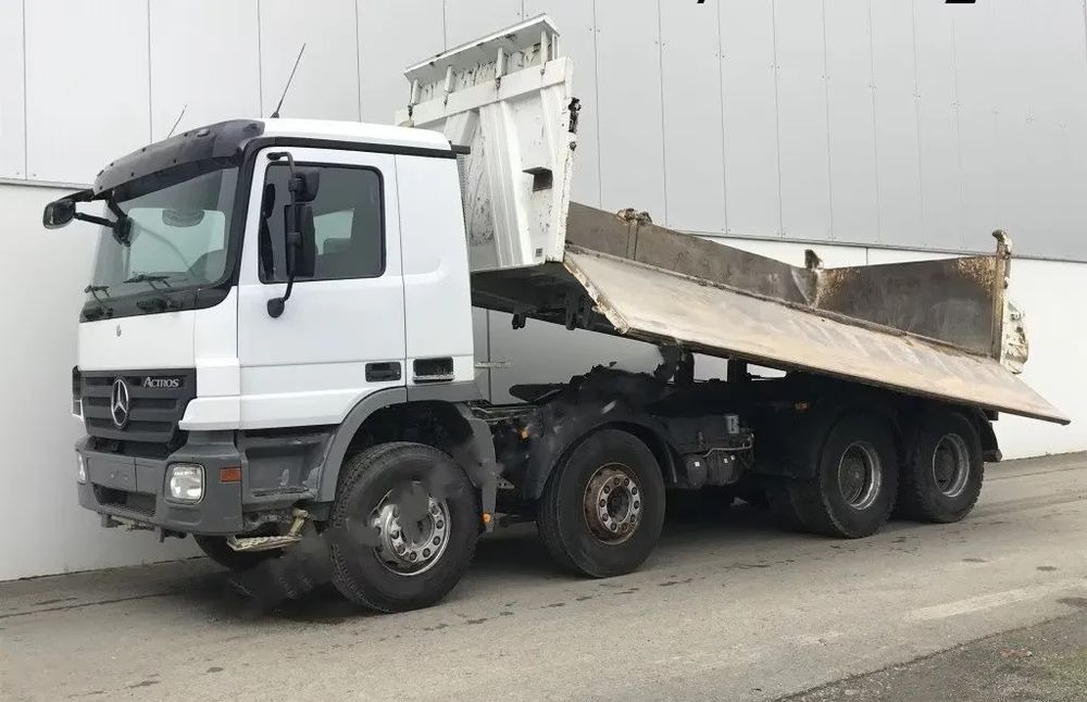 Mercedes-Benz Actros 4141 K 8x4 • 3-stronny wywrot • Bordmatik • Tempomat •Euro4 - قلابات: صور 4 Mercedes-Benz Actros 4141 K 8x4 • 3-stronny wywrot • Bordmatik • Tempomat •Euro4 - قلابات: صور 4