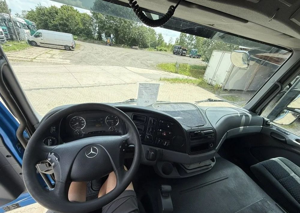 Mercedes-Benz Actros 4141AK 8x8 | Wywrotka Meiller | TELLIGENT z sprzęgłem system stabilizacji jazdy | Euro 5 - قلابات: صور 5 Mercedes-Benz Actros 4141AK 8x8 | Wywrotka Meiller | TELLIGENT z sprzęgłem system stabilizacji jazdy | Euro 5 - قلابات: صور 5