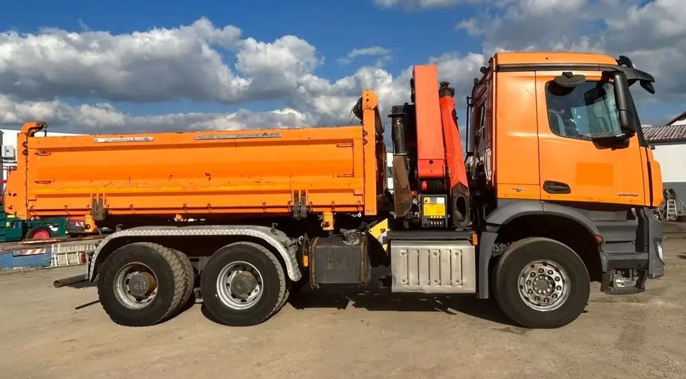 Mercedes-Benz Arocs 2648/3 – 3-stronny wywrotka Meiller / Żuraw Palfinger PK23002 / 2x BORDMATIK / Automatyczna - قلابات: صور 5 Mercedes-Benz Arocs 2648/3 – 3-stronny wywrotka Meiller / Żuraw Palfinger PK23002 / 2x BORDMATIK / Automatyczna - قلابات: صور 5