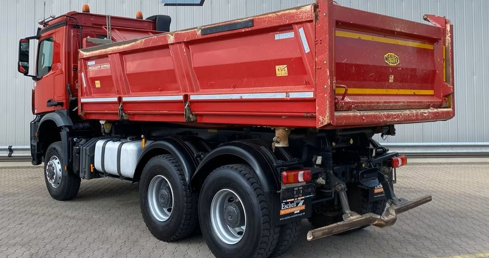 Mercedes-Benz Arocs 3345 | 6x6 Allrad | Wywrotka MEILLER Bordmatik | Euro 6 | - قلابات: صور 4 Mercedes-Benz Arocs 3345 | 6x6 Allrad | Wywrotka MEILLER Bordmatik | Euro 6 | - قلابات: صور 4