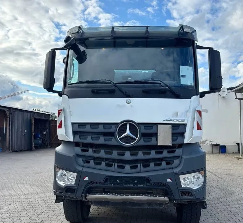 Mercedes-Benz Mercedes-Benz Arocs 4145AK 8x6 Allrad | Wywrotka Schmitz Mulda z hydrauliczną zabudową kiprującą | Euro 6c | Przebieg: 144 249 km !!!! - قلابات: صور 4 Mercedes-Benz Mercedes-Benz Arocs 4145AK 8x6 Allrad | Wywrotka Schmitz Mulda z hydrauliczną zabudową kiprującą | Euro 6c | Przebieg: 144 249 km !!!! - قلابات: صور 4