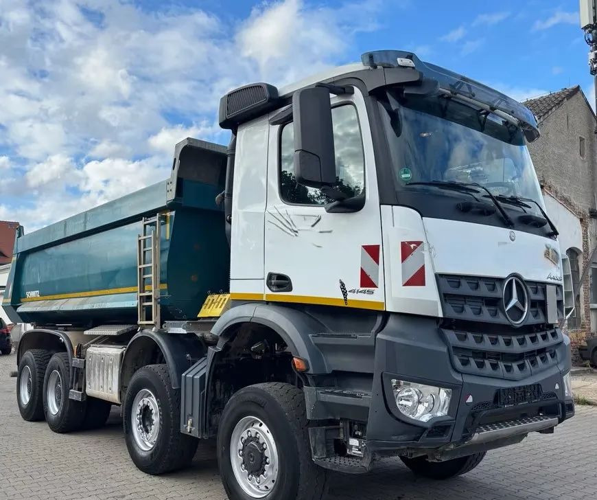 Mercedes-Benz Mercedes-Benz Arocs 4145AK 8x6 Allrad | Wywrotka Schmitz Mulda z hydrauliczną zabudową kiprującą | Euro 6c | Przebieg: 144 249 km !!!! - قلابات: صور 3 Mercedes-Benz Mercedes-Benz Arocs 4145AK 8x6 Allrad | Wywrotka Schmitz Mulda z hydrauliczną zabudową kiprującą | Euro 6c | Przebieg: 144 249 km !!!! - قلابات: صور 3