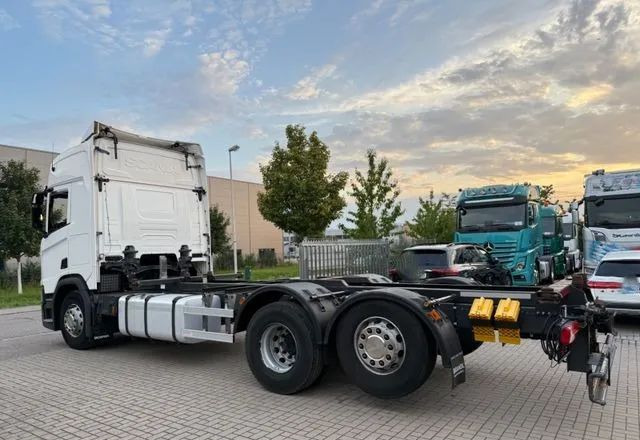 الشاسيه شاحنة Scania R450 BDF • 6x2 • Euro 6d • Skrętna tylna oś • Retarder • Pod zabudowę •: صور 7