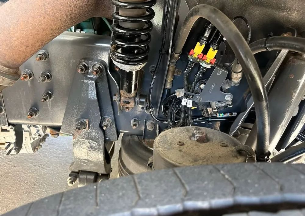 Volvo FM420 6x2 | HDS Atlas AK 186-3 z przestrzenią ładunkową | Euro6 |238 000 km - شاحنات مسطحة, شاحنة كرين: صور 5 Volvo FM420 6x2 | HDS Atlas AK 186-3 z przestrzenią ładunkową | Euro6 |238 000 km - شاحنات مسطحة, شاحنة كرين: صور 5