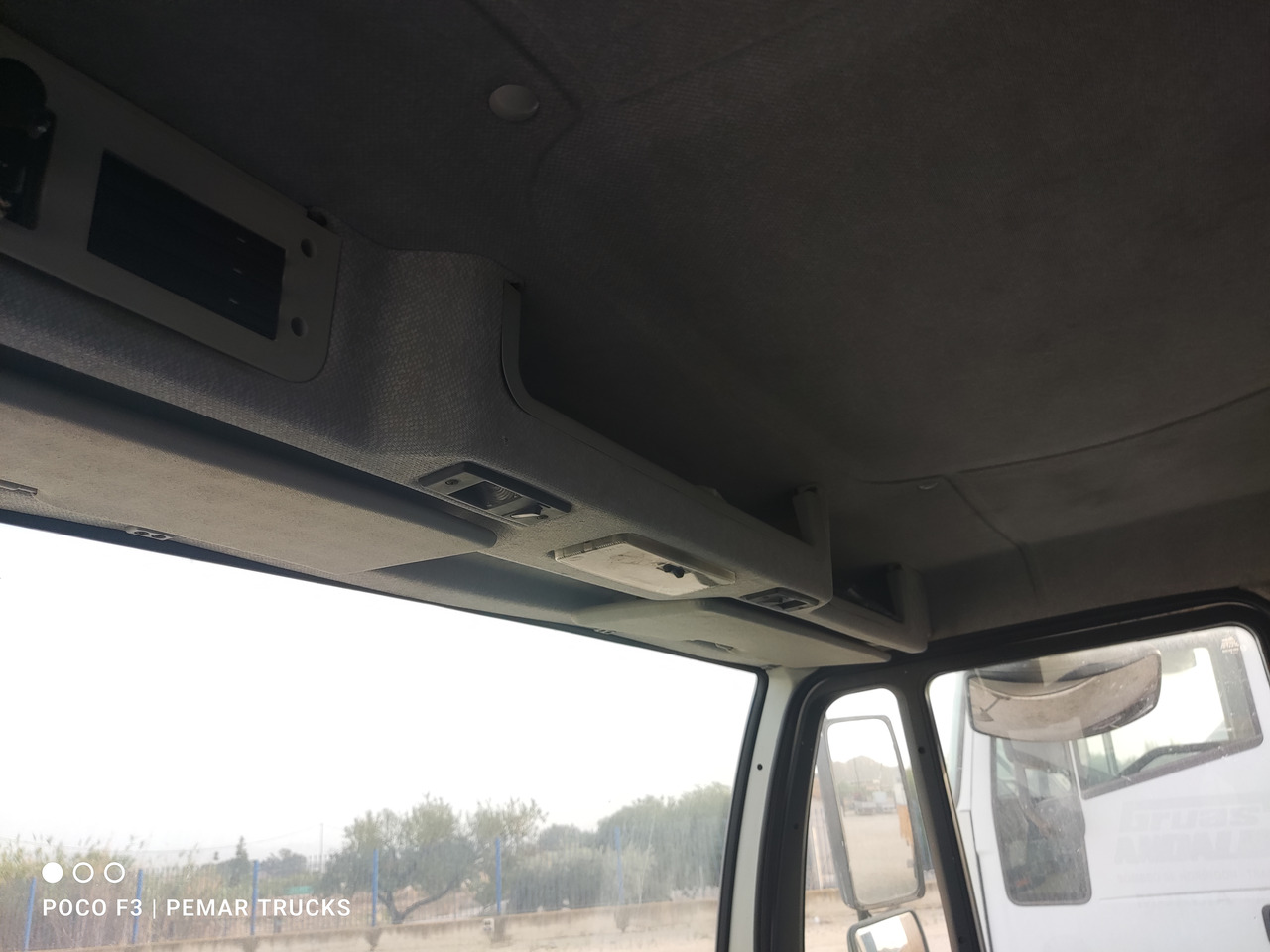 شاحنات مسطحة MAN L2000: صور 9