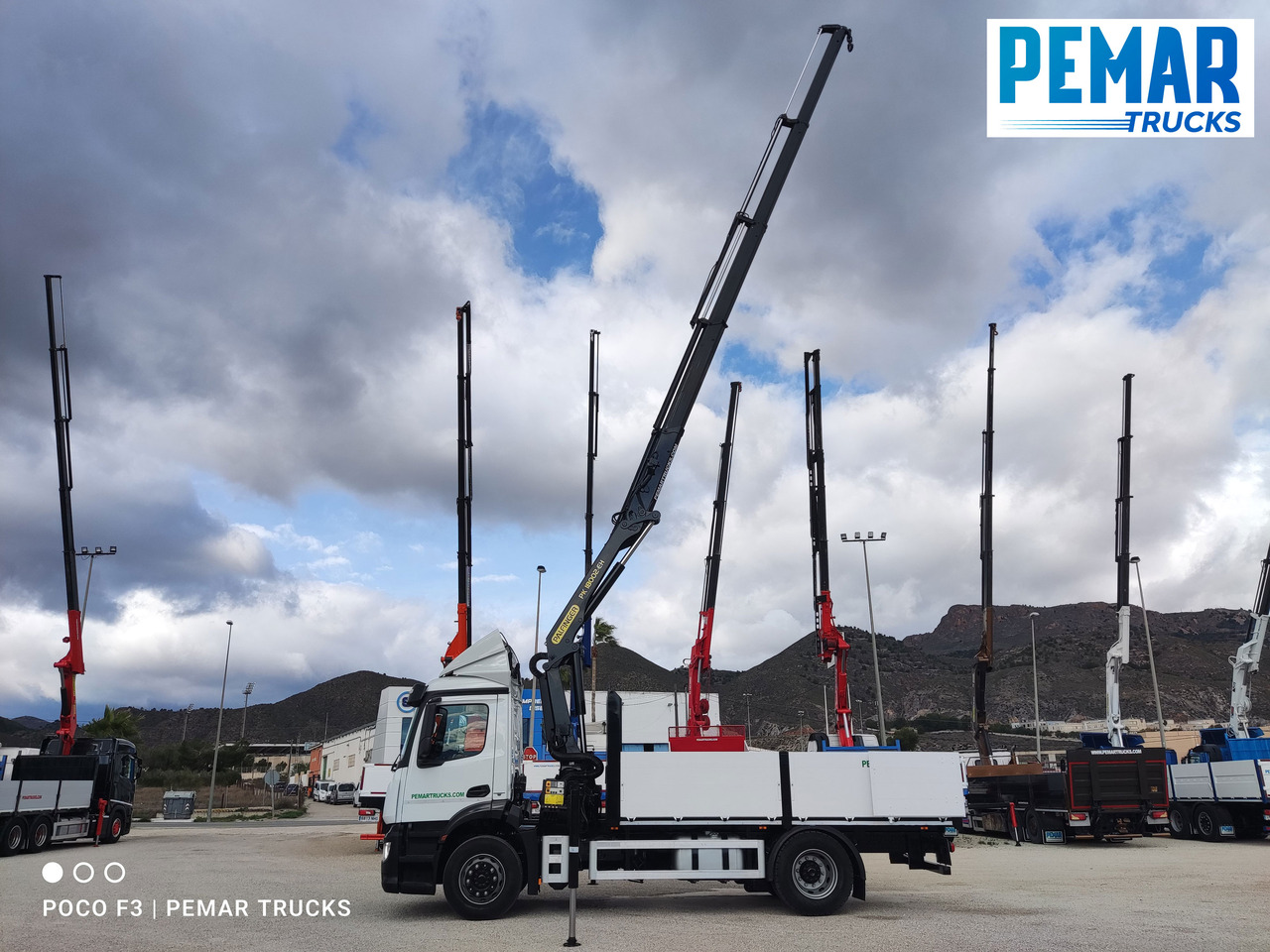 MERCEDES-BENZ ANTOS 1827 GRUA PALFINGER PK 18002 CAJA FIJA 18T EURO 6 - شاحنة كرين: صور 5 MERCEDES-BENZ ANTOS 1827 GRUA PALFINGER PK 18002 CAJA FIJA 18T EURO 6 - شاحنة كرين: صور 5