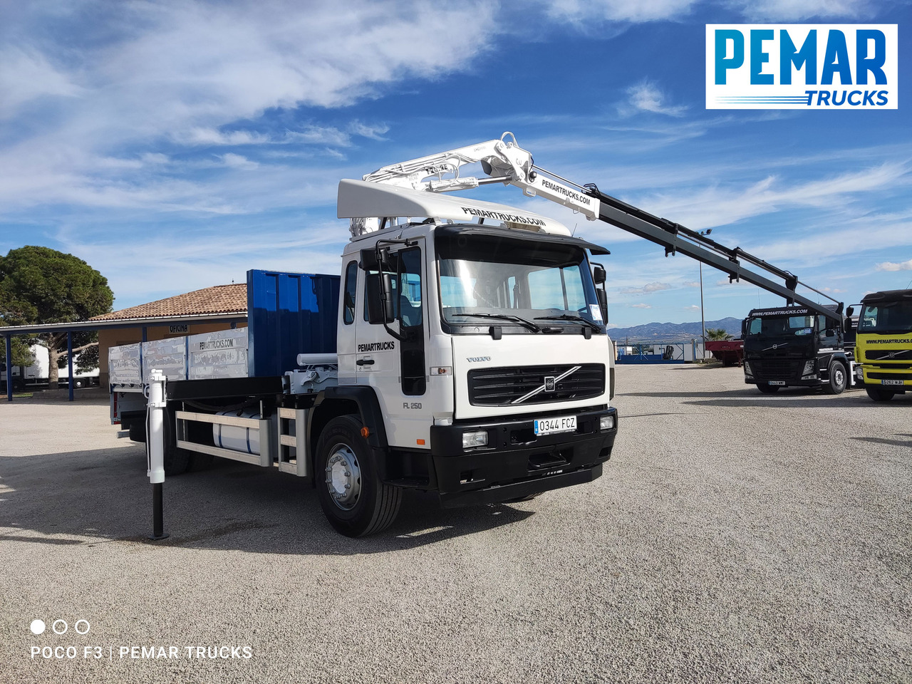 شاحنات مسطحة, شاحنة كرين VOLVO FL 250 GRUA CAJA FIJA: صور 21