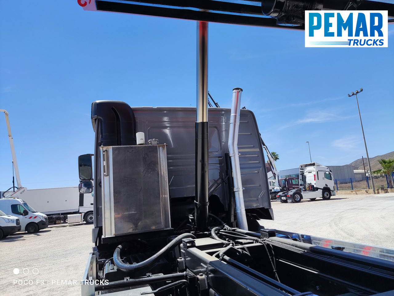 قلابات VOLVO FM 440 6X4 DUMPER / BASCULANTE: صور 28 قلابات VOLVO FM 440 6X4 DUMPER / BASCULANTE: صور 28