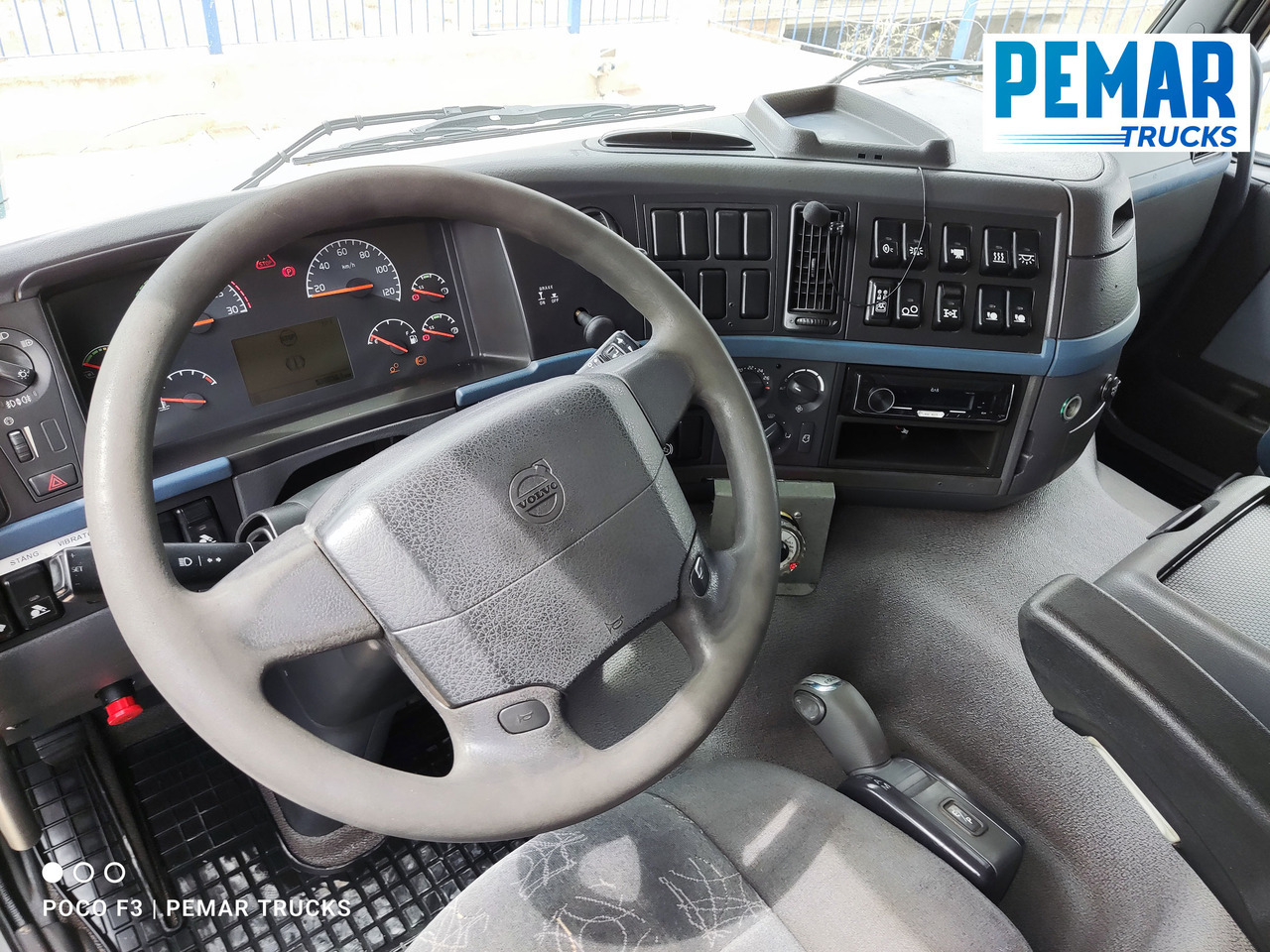 قلابات VOLVO FM 440 6X4 DUMPER / BASCULANTE: صور 38 قلابات VOLVO FM 440 6X4 DUMPER / BASCULANTE: صور 38