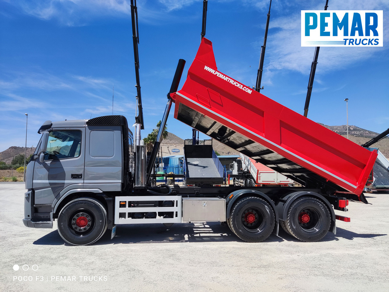 قلابات VOLVO FM 440 6X4 DUMPER / BASCULANTE: صور 26 قلابات VOLVO FM 440 6X4 DUMPER / BASCULANTE: صور 26