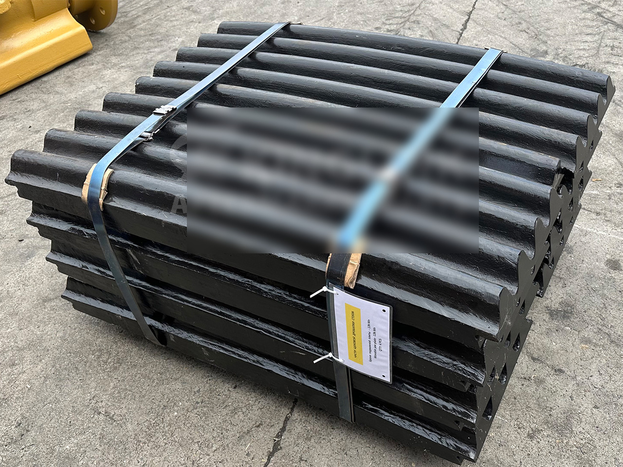 KINGLINK High Manganese Steel Movable Jaw Plates 17003347 for CT2036 Jaw Crusher - قطع الغيار - آلات البناء: صور 3 KINGLINK High Manganese Steel Movable Jaw Plates 17003347 for CT2036 Jaw Crusher - قطع الغيار - آلات البناء: صور 3