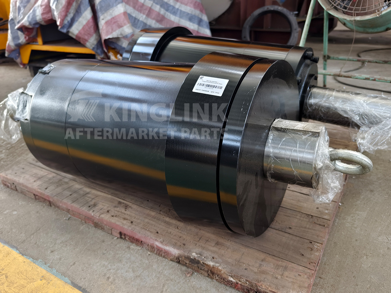 KINGLINK Wear Parts Bearing Assembly  17022198-1 for TV85 Vertical Impact Crusher - قطع الغيار - آلات البناء: صور 1 KINGLINK Wear Parts Bearing Assembly  17022198-1 for TV85 Vertical Impact Crusher - قطع الغيار - آلات البناء: صور 1