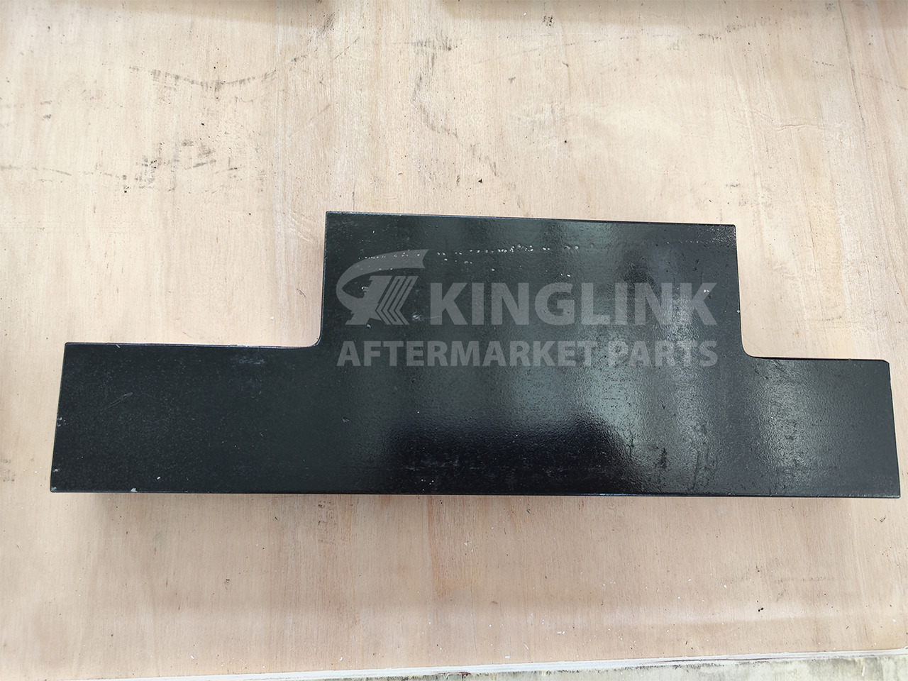 KINGLINK Wear Parts Tab 17023256 for TV85 Vertical Impact Crusher - قطع الغيار - آلات البناء: صور 1 KINGLINK Wear Parts Tab 17023256 for TV85 Vertical Impact Crusher - قطع الغيار - آلات البناء: صور 1