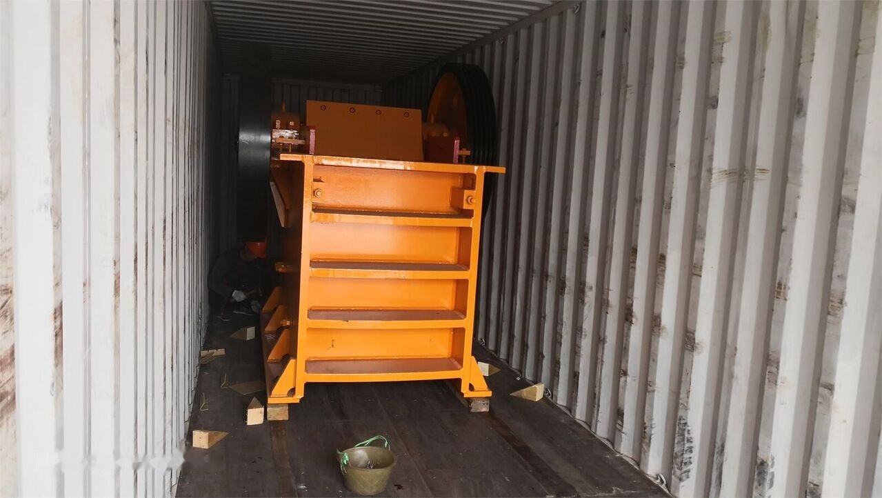 كسارة فكية جديد Kinglink High strength PE600x900 Jaw Crusher | Iron Ore: صور 5