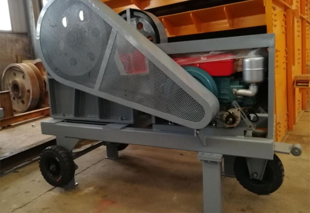 Kinglink PE1016 Small Jaw Crusher Made In China - كسارة فكية: صور 3 Kinglink PE1016 Small Jaw Crusher Made In China - كسارة فكية: صور 3