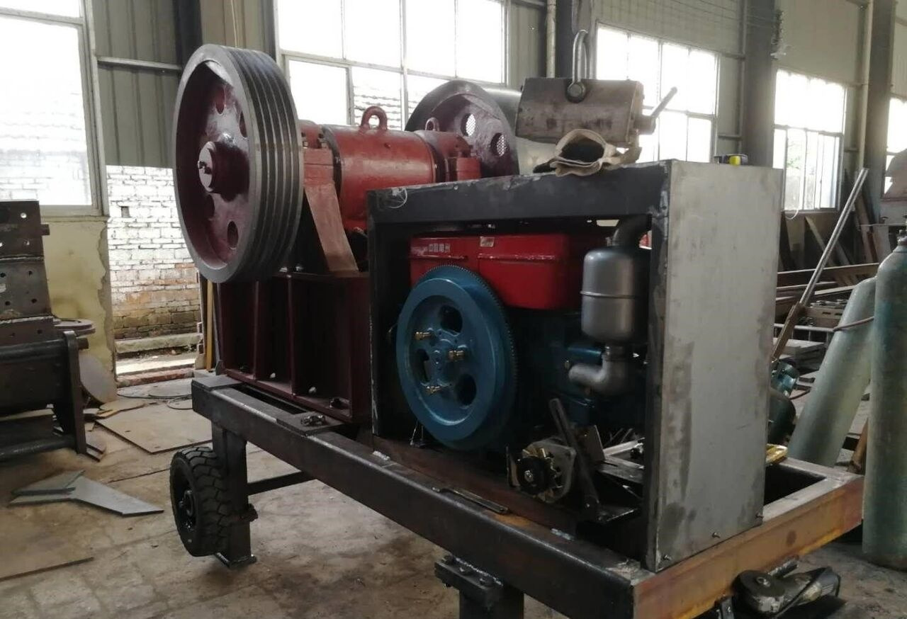 Kinglink PE1016 Small Jaw Crusher Made In China - كسارة فكية: صور 2 Kinglink PE1016 Small Jaw Crusher Made In China - كسارة فكية: صور 2