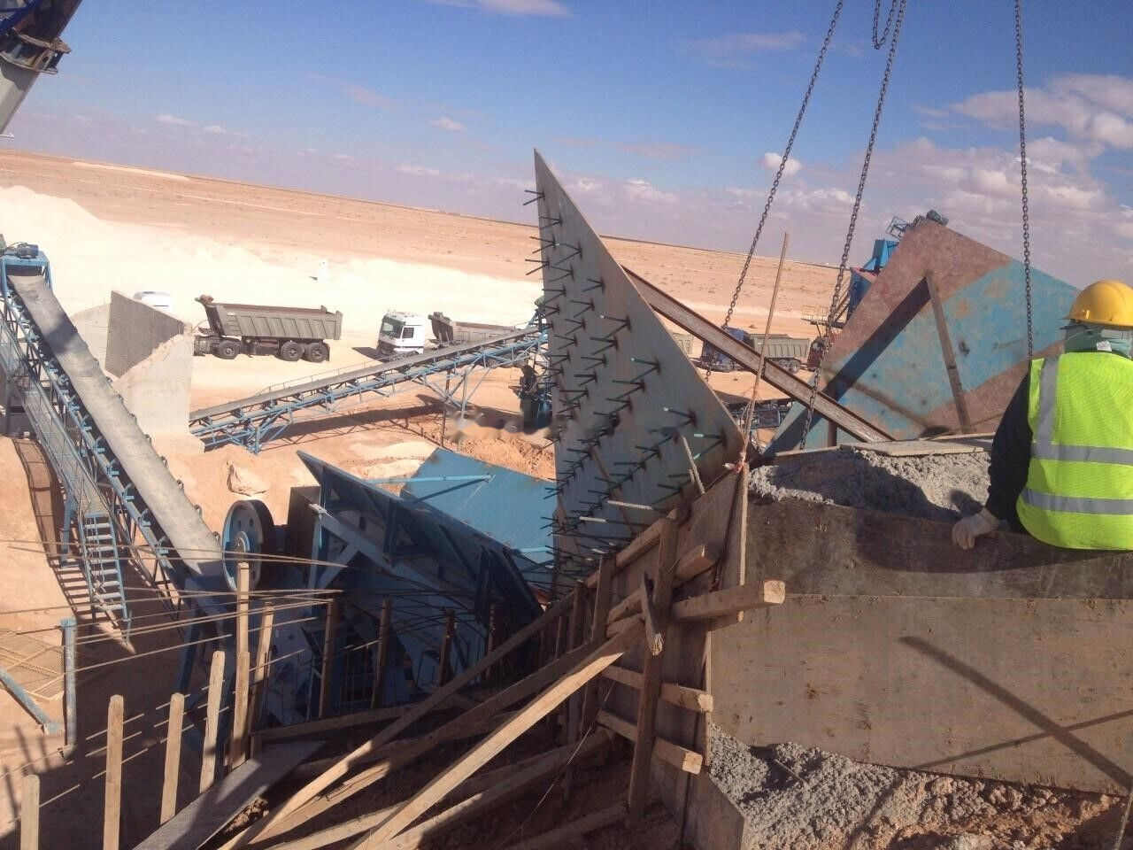 Kinglink PE800X1060 Phosphate Jaw Crusher - كسارة فكية: صور 5 Kinglink PE800X1060 Phosphate Jaw Crusher - كسارة فكية: صور 5