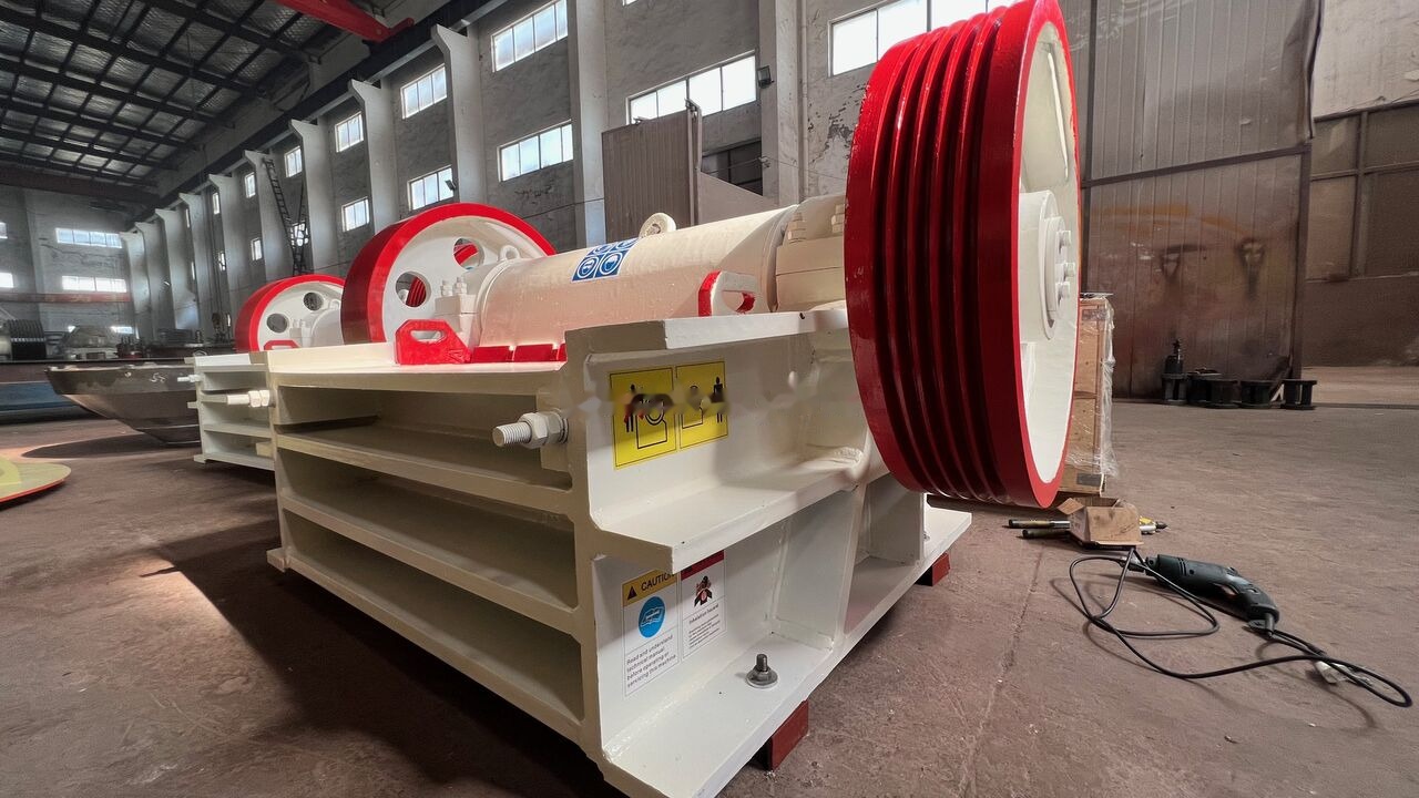 Kinglink PEX150X1000 Jaw Crusher | Oil Sands - كسارة فكية: صور 3 Kinglink PEX150X1000 Jaw Crusher | Oil Sands - كسارة فكية: صور 3