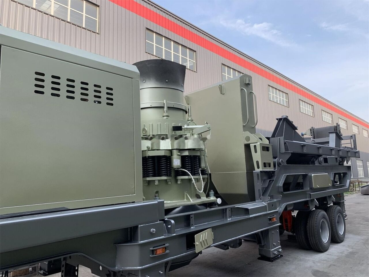 Kinglink Portable Cone Crusher KL3S1860C130 - كسارة مخرو: صور 5 Kinglink Portable Cone Crusher KL3S1860C130 - كسارة مخرو: صور 5