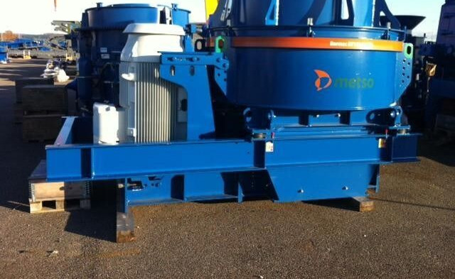 Metso B7150SE - كسارة مخرو: صور 1 Metso B7150SE - كسارة مخرو: صور 1