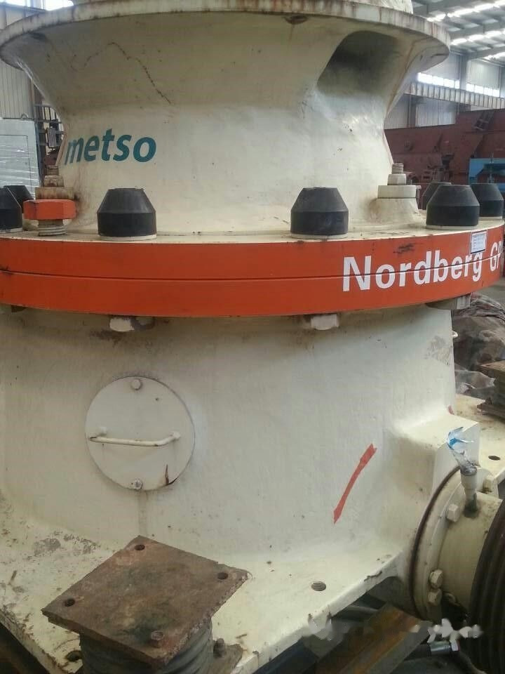 Nordberg GP11F Used Hydraulic Cone Crusher - كسارة مخرو: صور 2 Nordberg GP11F Used Hydraulic Cone Crusher - كسارة مخرو: صور 2