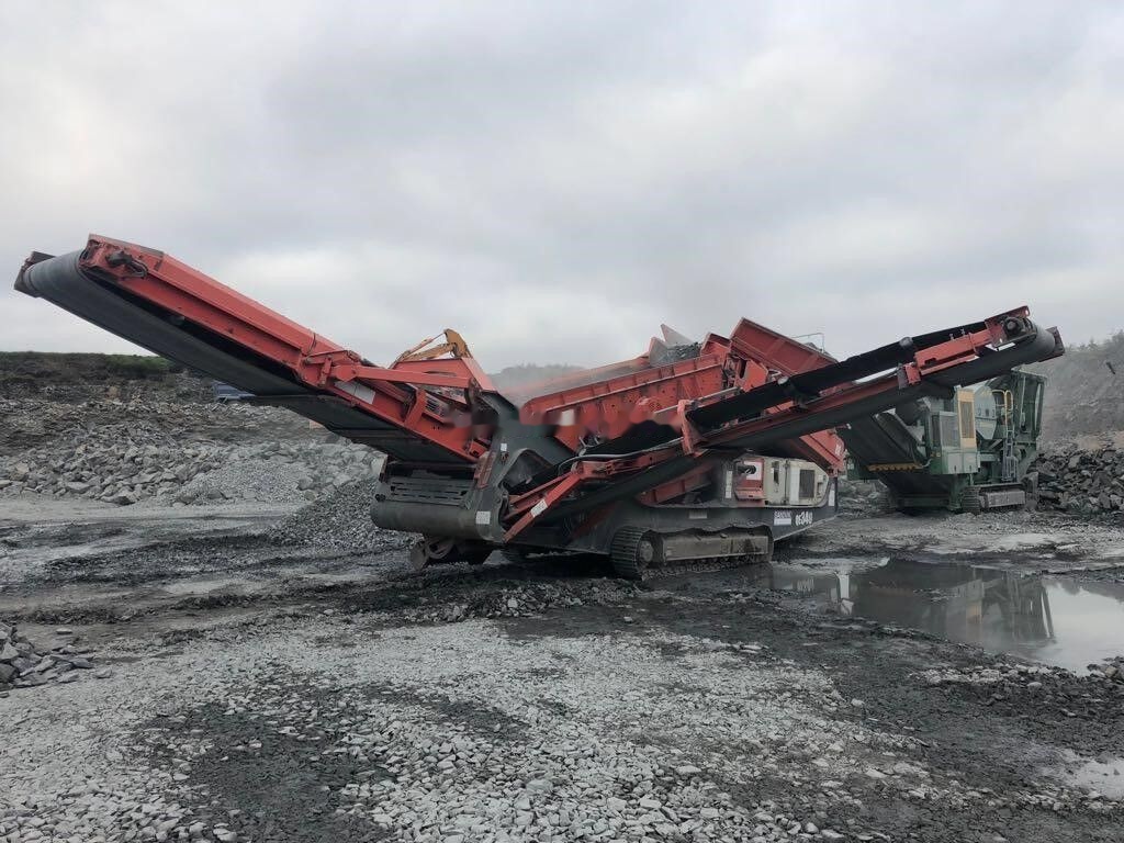 Sandvik QE340 - غربال: صور 1 Sandvik QE340 - غربال: صور 1