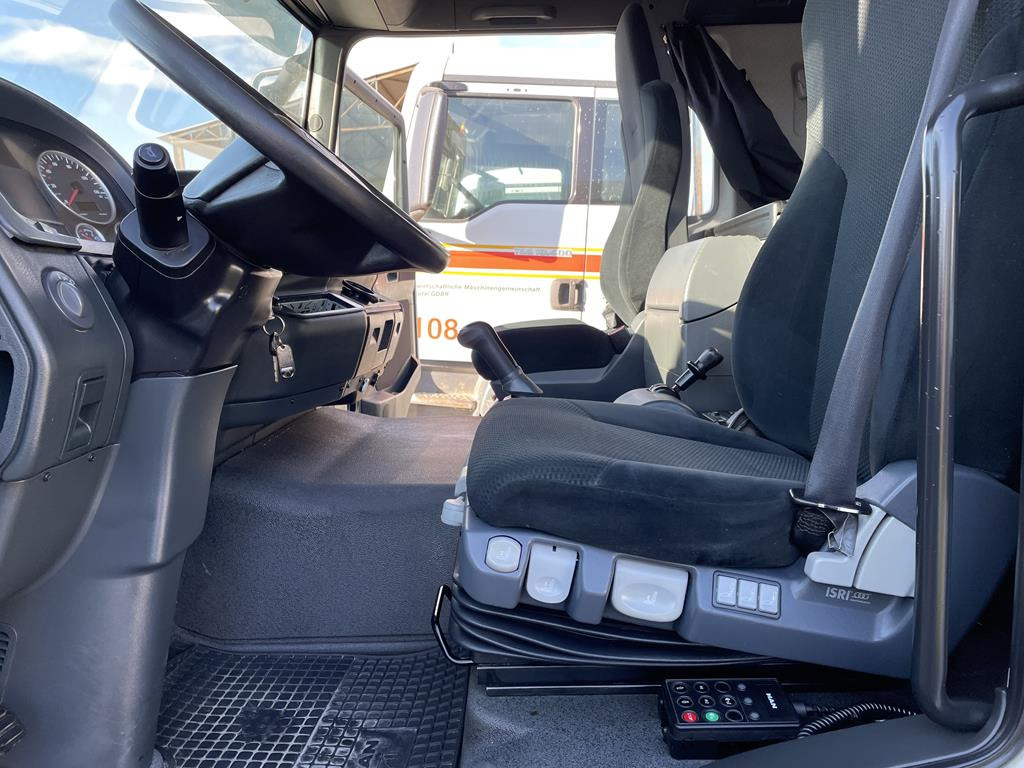 الكبائن - شاحنة MAN TGL DOUBLE CAB 2012: صور 6
