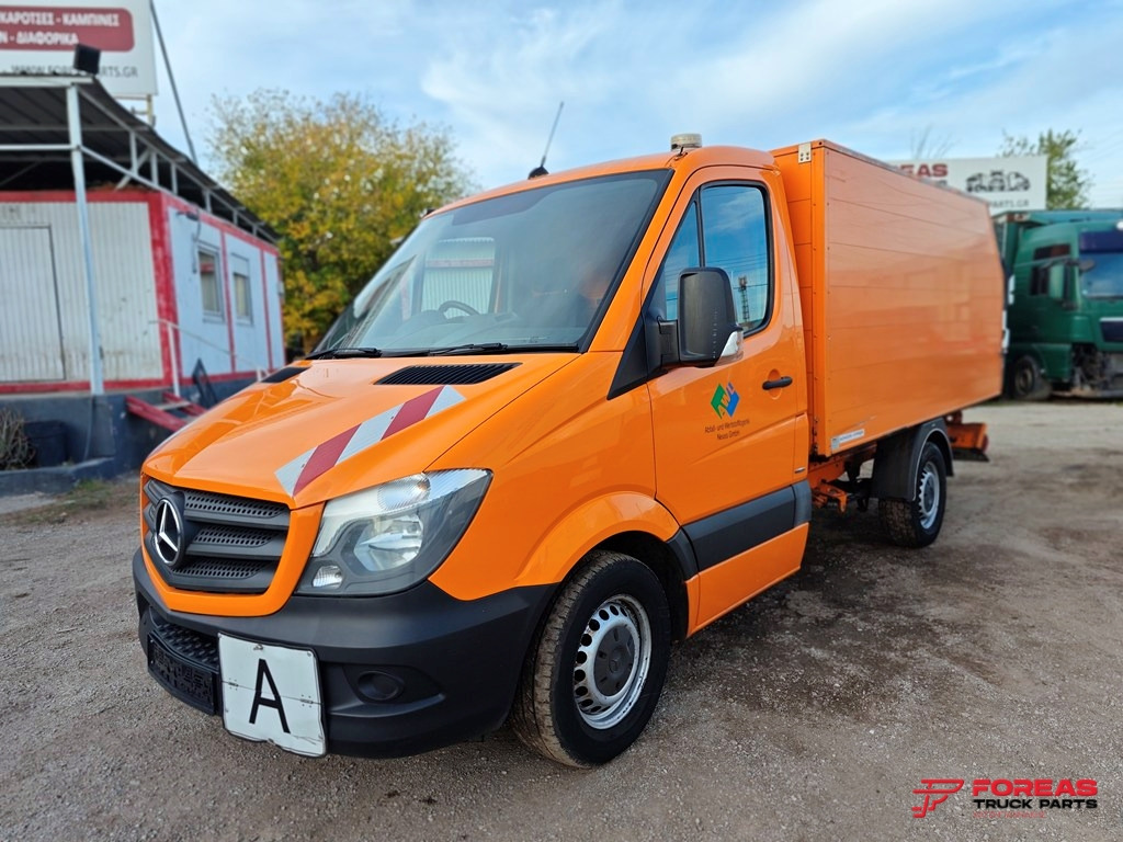 MERCEDES-BENZ 311 – TIPPER – RIGHT HAND DRIVE (RHD) - قلاب صغير: صور 1 MERCEDES-BENZ 311 – TIPPER – RIGHT HAND DRIVE (RHD) - قلاب صغير: صور 1