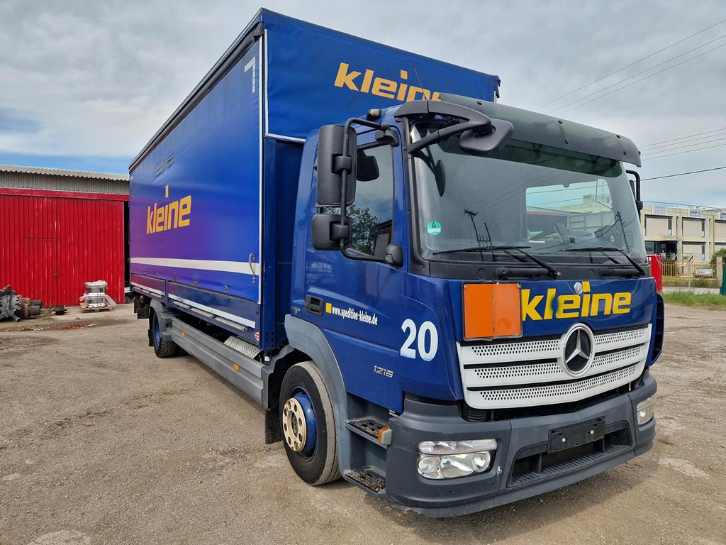 MERCEDES-BENZ ATEGO 1218 - شاحنة ستارة: صور 3 MERCEDES-BENZ ATEGO 1218 - شاحنة ستارة: صور 3