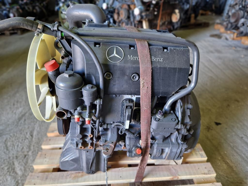 MERCEDES-BENZ VARIO EURO 3 - المحرك - شاحنة: صور 4 MERCEDES-BENZ VARIO EURO 3 - المحرك - شاحنة: صور 4