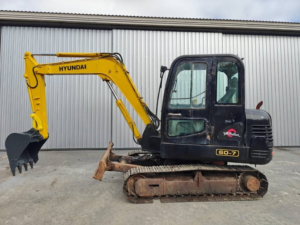 Hyundai R 60-7 - حفارة مصغرة: صور 2 Hyundai R 60-7 - حفارة مصغرة: صور 2
