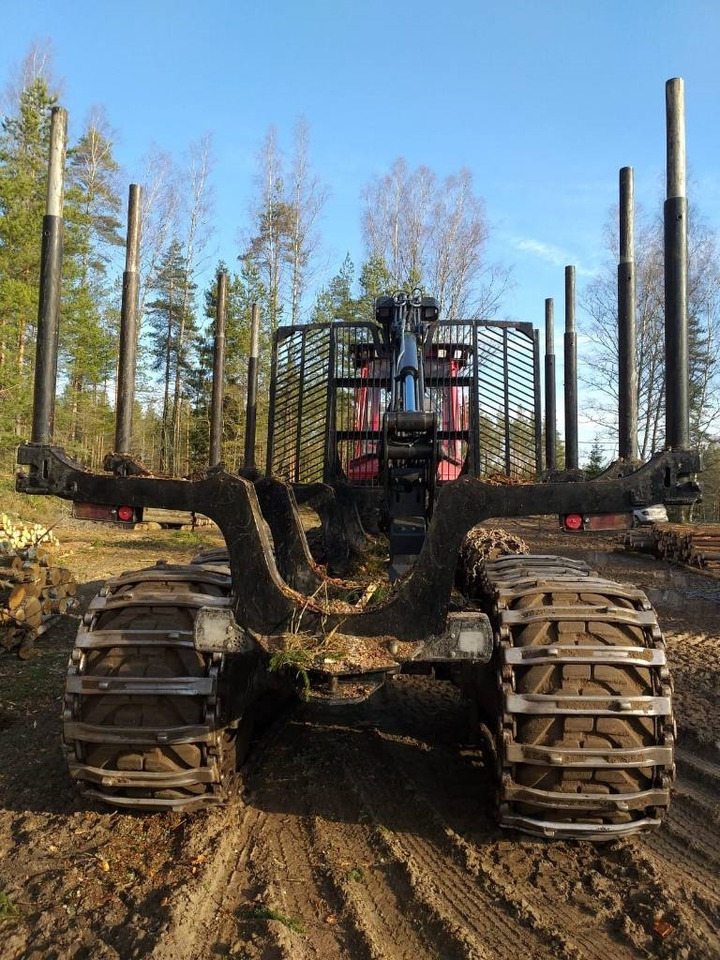 Komatsu 855 - شاحنات نقل الأخشاب في الغابات: صور 4 Komatsu 855 - شاحنات نقل الأخشاب في الغابات: صور 4