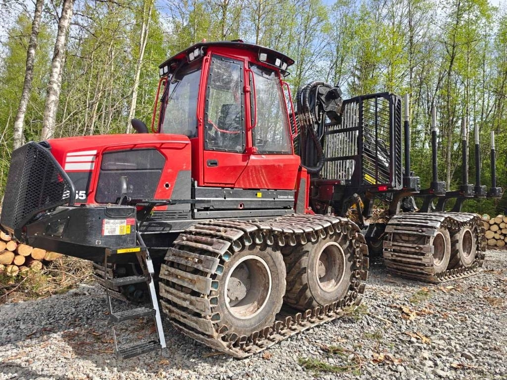 Komatsu 855 - شاحنات نقل الأخشاب في الغابات: صور 1 Komatsu 855 - شاحنات نقل الأخشاب في الغابات: صور 1