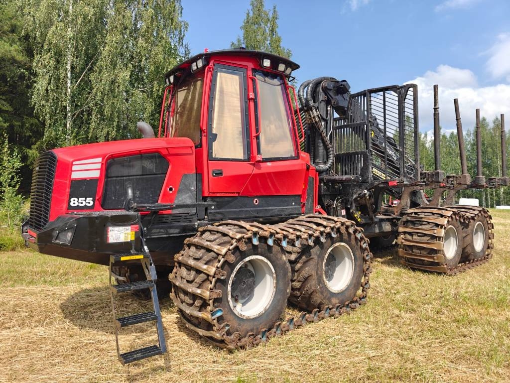 Komatsu 855 - شاحنات نقل الأخشاب في الغابات: صور 1 Komatsu 855 - شاحنات نقل الأخشاب في الغابات: صور 1