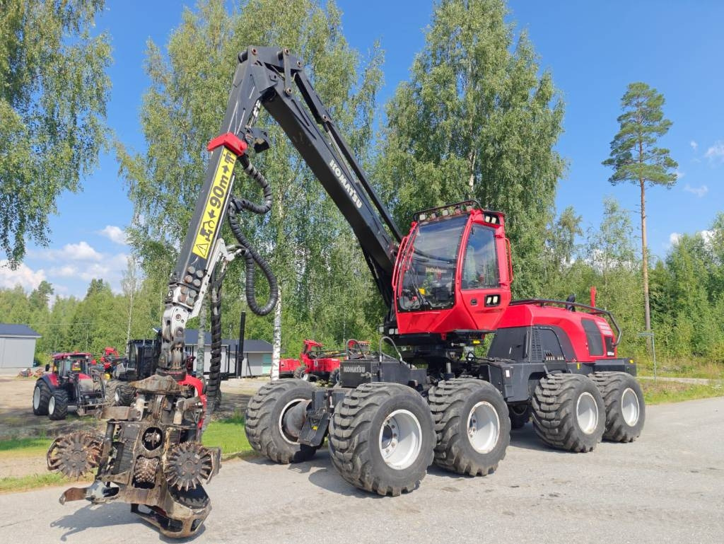 Komatsu 901 XC - الحصادات: صور 1 Komatsu 901 XC - الحصادات: صور 1