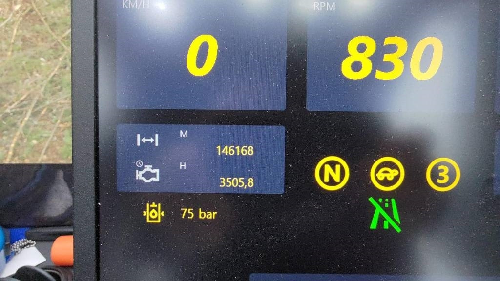 الحصادات Komatsu 931 XC: صور 10