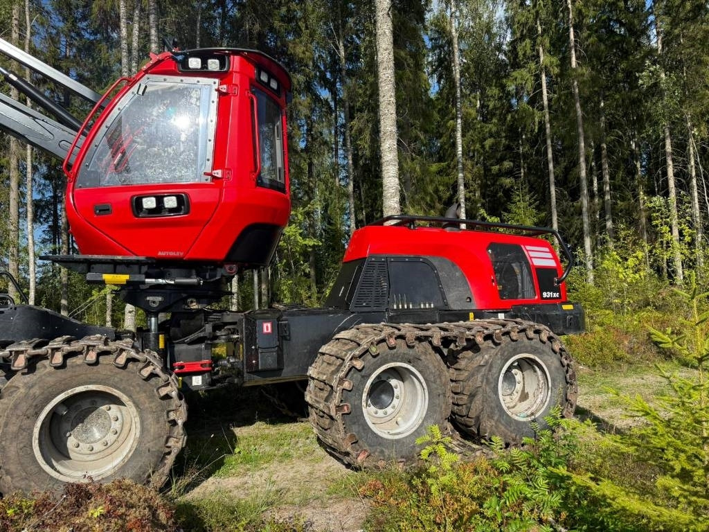 Komatsu 931 XC - الحصادات: صور 3 Komatsu 931 XC - الحصادات: صور 3