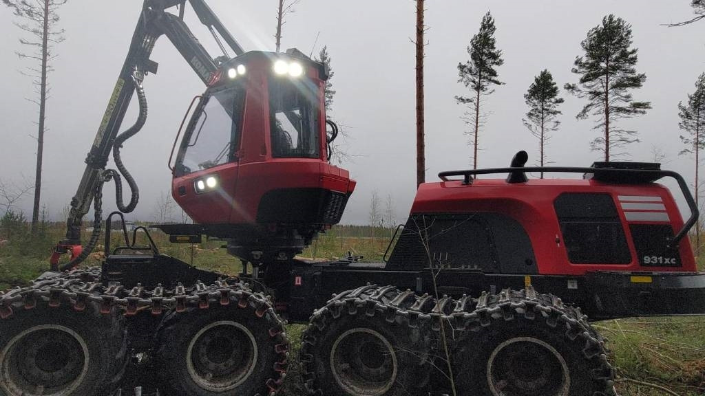 Komatsu 931 XC - الحصادات: صور 2 Komatsu 931 XC - الحصادات: صور 2