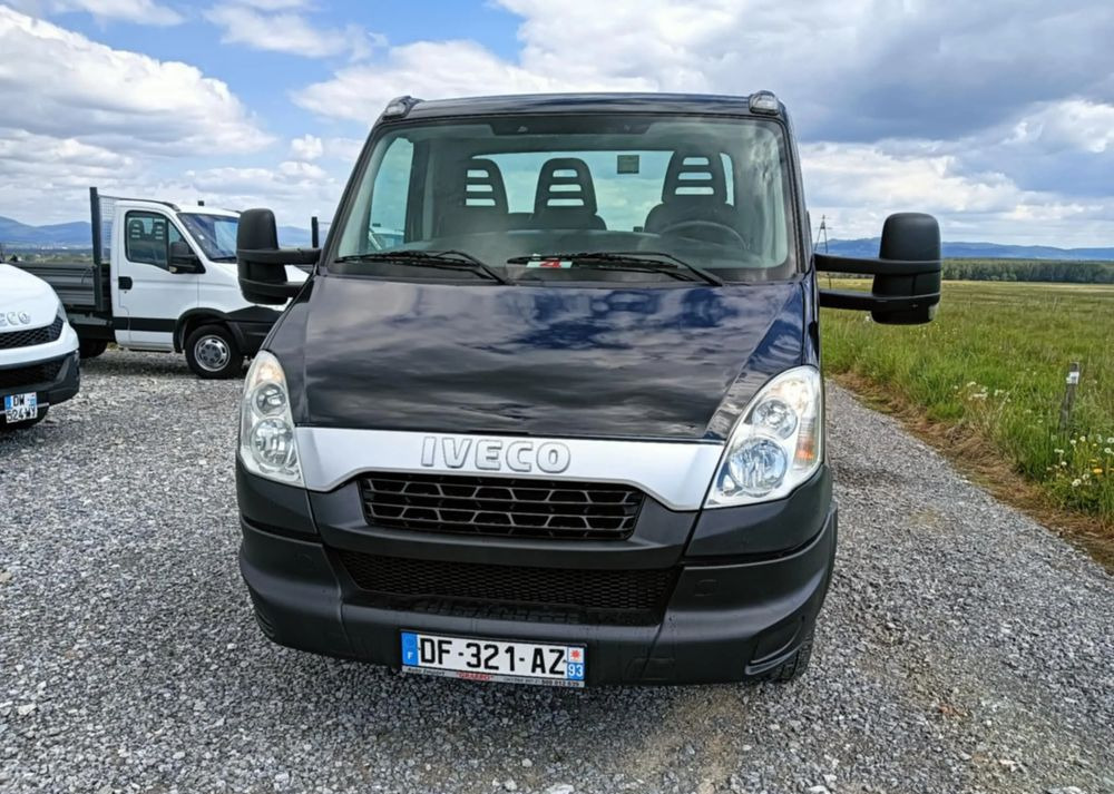 Iveco 35C13, 35C12, 35C14, 35C15 - الشاسيه شاحنة: صور 2 Iveco 35C13, 35C12, 35C14, 35C15 - الشاسيه شاحنة: صور 2