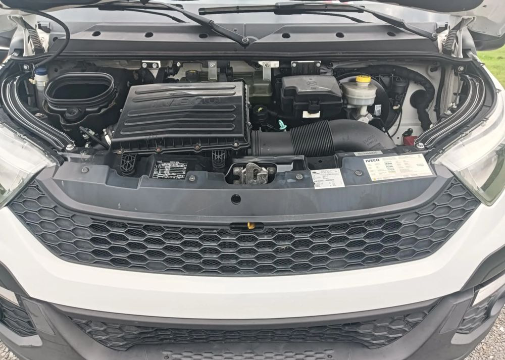 Iveco 35C13, 35C12, 35C14, 35C15 - قلاب صغير: صور 3 Iveco 35C13, 35C12, 35C14, 35C15 - قلاب صغير: صور 3