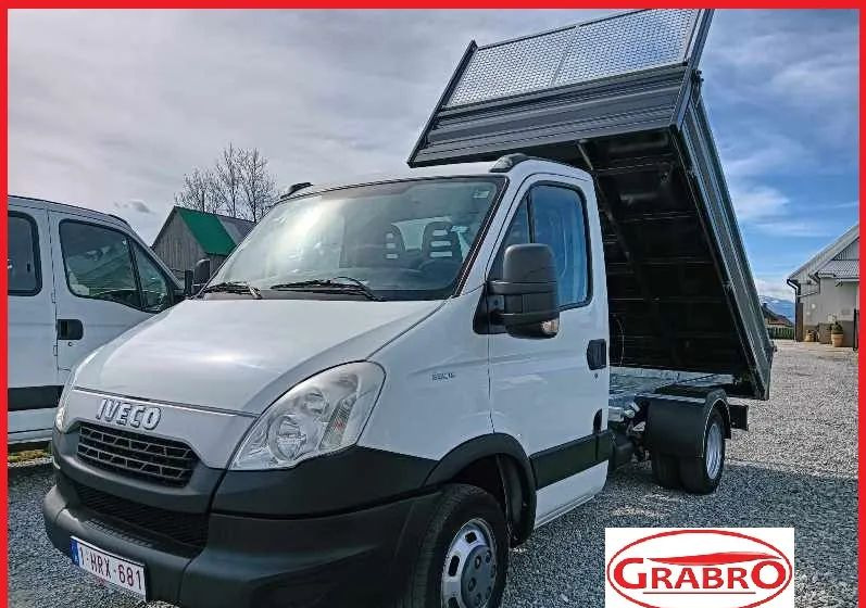 Iveco 35C13, 35C12, 35C14, 35C15 - قلاب صغير: صور 1 Iveco 35C13, 35C12, 35C14, 35C15 - قلاب صغير: صور 1